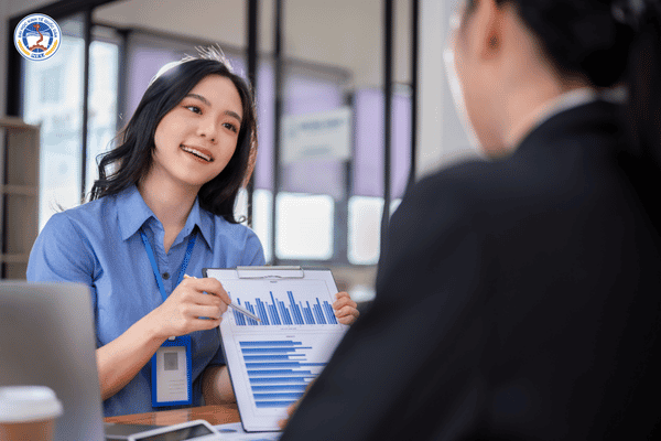 Làm Sales Chuyển Sang Ngân Hàng Được Không? Nên Học Ngành Gì?